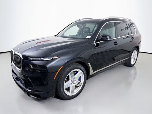 Used 2024 BMW ALPINA XB7 AWD/4WD image 3