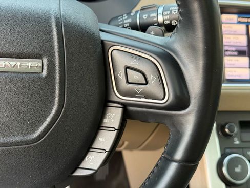 Used 2013 Land Rover Range Rover Evoque Pure Premium image 25