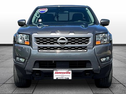 Used 2025 Nissan Frontier SV w/ SV Convenience Package AWD/4WD image 2
