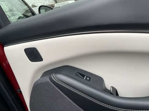 Used 2023 Ford Mustang Mach-E Premium image 21