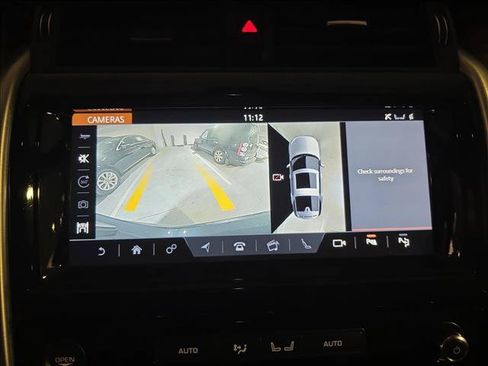 Certified 2018 Land Rover Discovery HSE Luxury AWD/4WD image 26