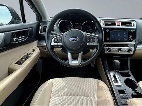 Used 2016 Subaru Outback 2.5i Premium AWD/4WD image 8