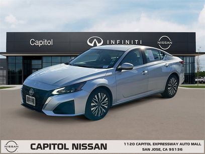 Used 2023 Nissan Altima 2.5 SV