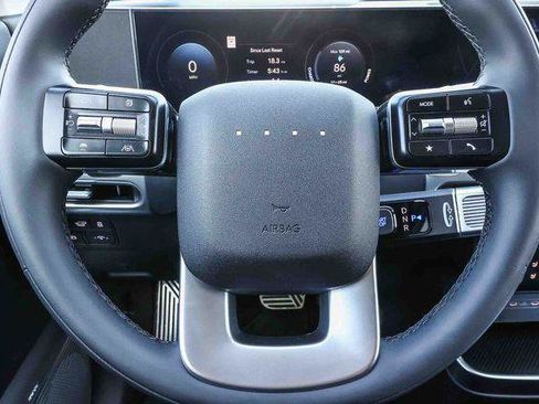 New 2026 Hyundai Ioniq 9 Calligraphy AWD/4WD image 24