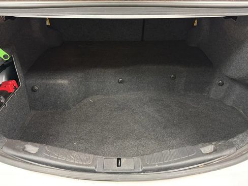 Used 2020 Ford Fusion SE FWD image 18