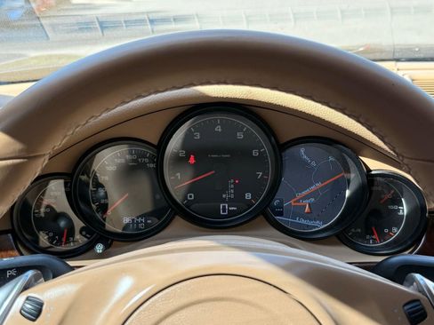 Used 2012 Porsche Panamera RWD image 57