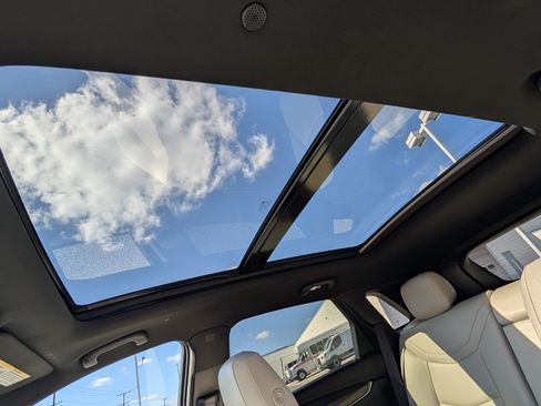 Used 2020 Cadillac XT5 Sportv AWD/4WD image 19