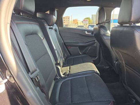 Used 2025 Ford Escape ST-Line image 14