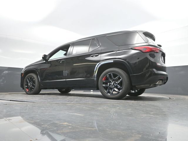 Used 2023 Chevrolet Traverse Premier w/ Redline Edition AWD/4WD image 55
