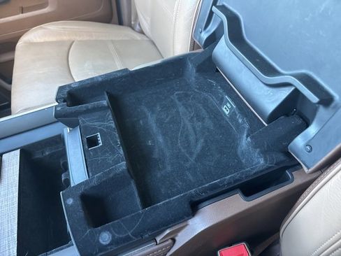 Used 2021 RAM 2500 Limited image 32