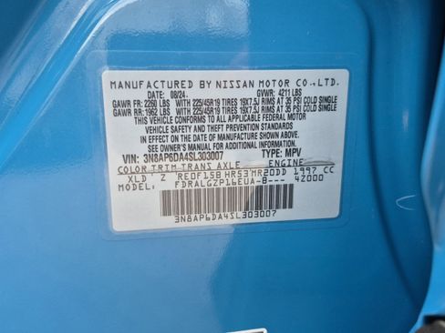 Certified 2025 Nissan Kicks SR FWD image 34