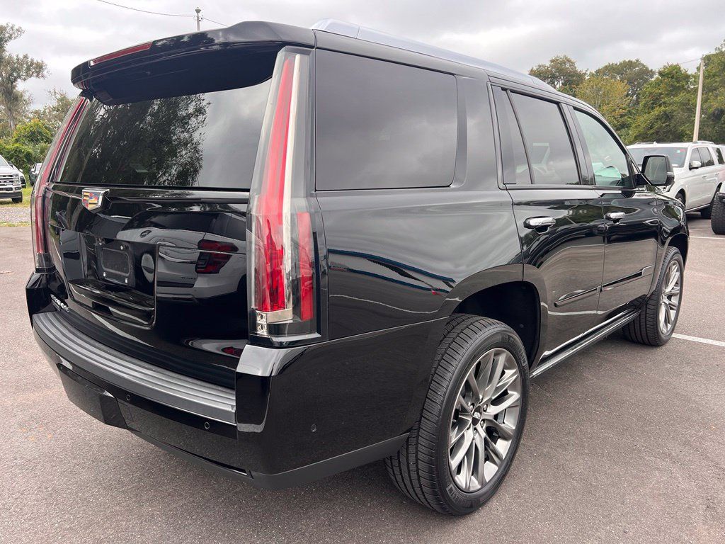 Used 2020 Cadillac Escalade Premium Luxury w/ Escalade Sport Edition RWD image 4