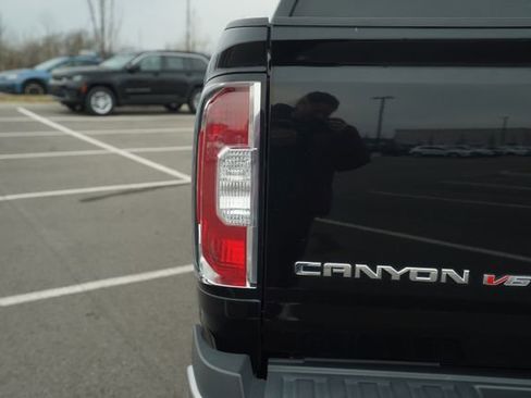 Used 2020 GMC Canyon SLE w/ Elevation Edition image 39