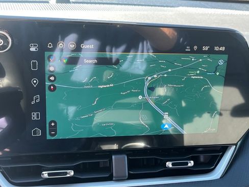 New 2026 Chevrolet Equinox LT w/ Convenience Package II image 13