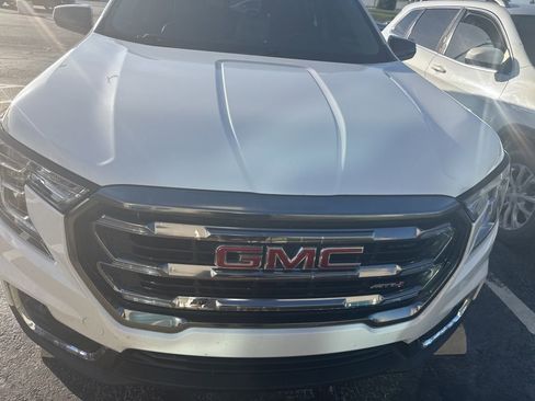 Used 2022 GMC Terrain AT4 w/ LPO, Floor Liner Package AWD/4WD image 6