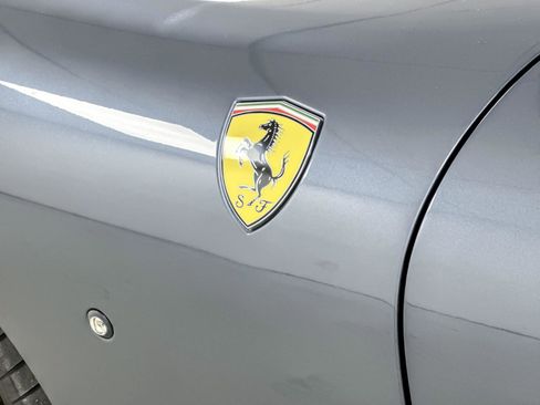 Used 2023 Ferrari Roma RWD image 23