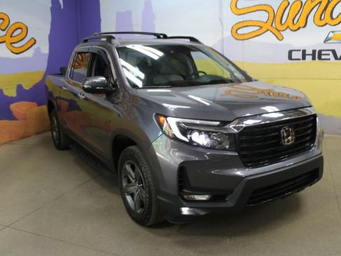 Used 2022 Honda Ridgeline RTL-E image 3