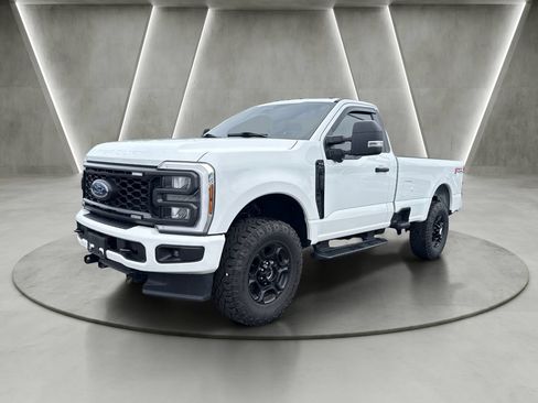 Used 2024 Ford F350 XL w/ STX Appearance Package AWD/4WD image 3