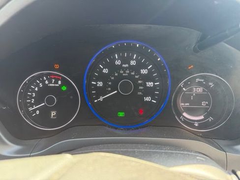 Used 2019 Honda HR-V LX image 17