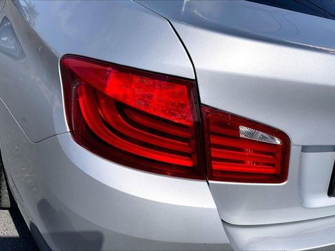 Used 2013 BMW 535i Sedan RWD image 30