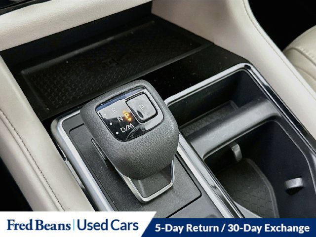 Used 2024 Nissan Pathfinder SL AWD/4WD image 24