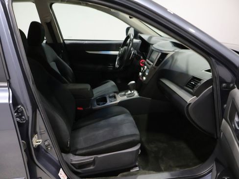 Used 2014 Subaru Legacy 2.5i Premium image 21