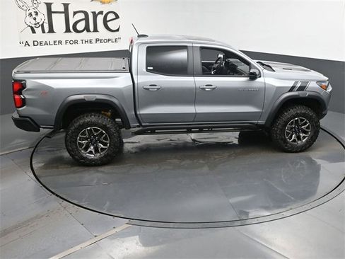 New 2026 Chevrolet Colorado ZR2 w/ Technology Package image 17