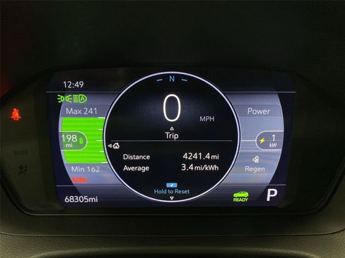 Used 2022 Chevrolet Bolt EUV LT w/ Convenience Package FWD image 14