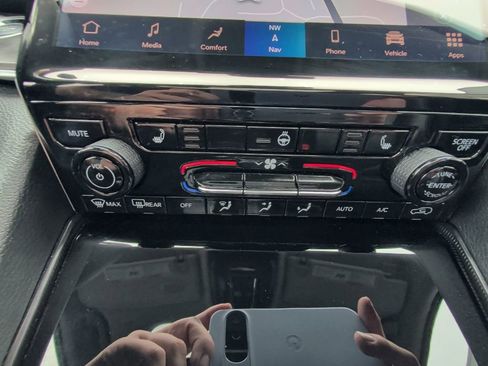 Used 2023 Jeep Grand Cherokee 4xe image 25