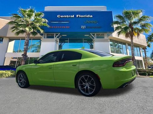 Used 2023 Dodge Charger SXT w/ Plus Group RWD image 7