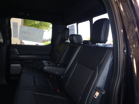 New 2025 Ford F150 Lariat w/ Equipment Group 501A Mid image 38