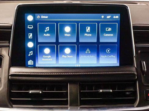 Used 2022 Chevrolet Tahoe Z71 w/ Luxury Package image 14