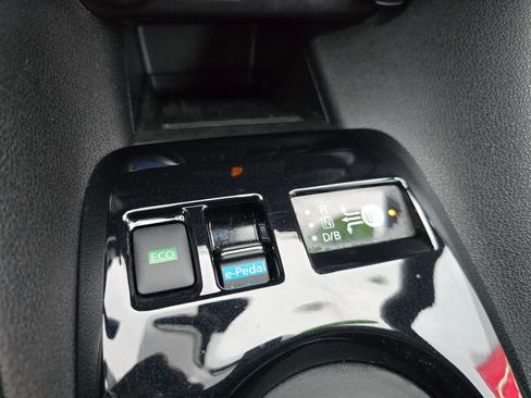 Used 2024 Nissan Leaf SV Plus FWD image 27