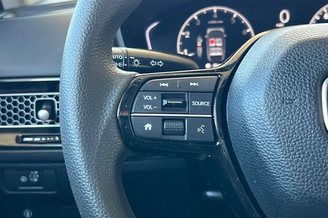 Used 2023 Honda Civic LX image 27