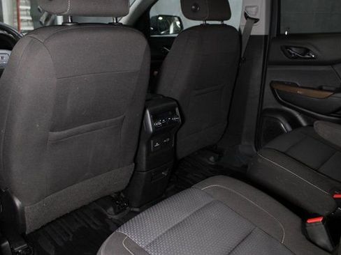 Used 2020 GMC Acadia SLE w/ Driver Convenience Package image 32