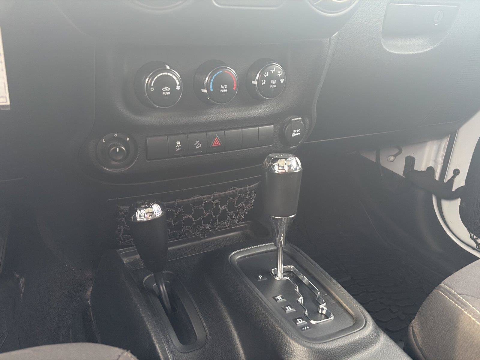 Used 2018 Jeep Wrangler Unlimited Sport AWD/4WD image 20