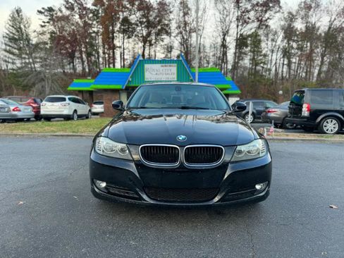 Used 2010 BMW 328i Sedan image 2