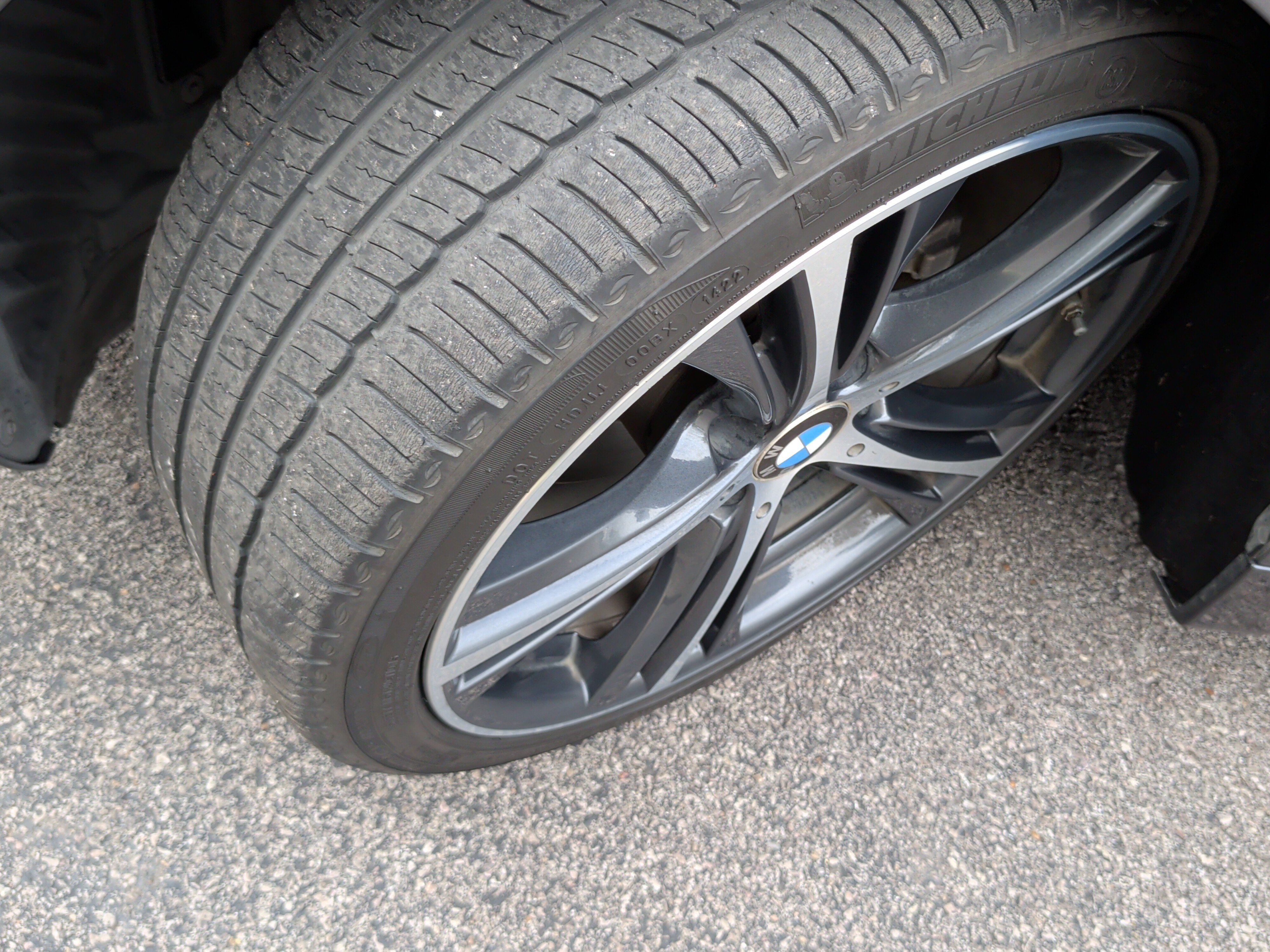 Used 2019 BMW 430i Coupe w/ Convenience Package RWD image 12