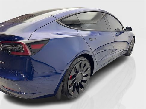 Used 2021 Tesla Model 3 Performance image 13