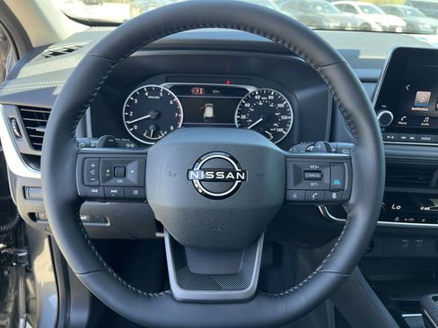 New 2026 Nissan Rogue SV image 9