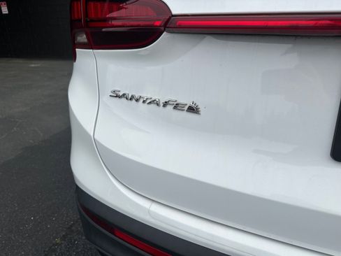 Used 2023 Hyundai Santa Fe SEL w/ Cargo Package image 26