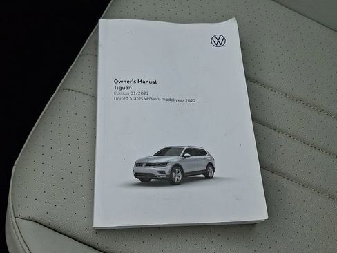 Used 2022 Volkswagen Tiguan SE AWD/4WD image 26
