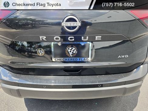 Used 2026 Nissan Rogue SV AWD/4WD image 13