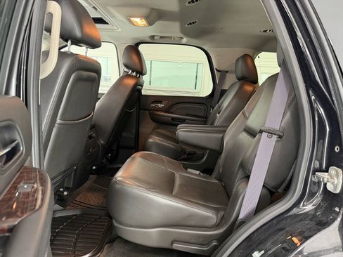 Used 2013 GMC Yukon Denali AWD/4WD image 22