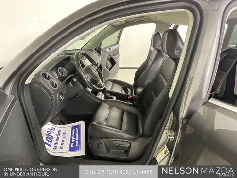 Used 2012 Volkswagen Tiguan S AWD/4WD image 11