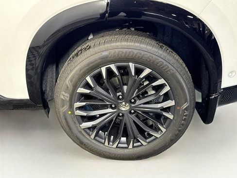 New 2026 Nissan Rogue Platinum w/ Platinum Premium Package image 31