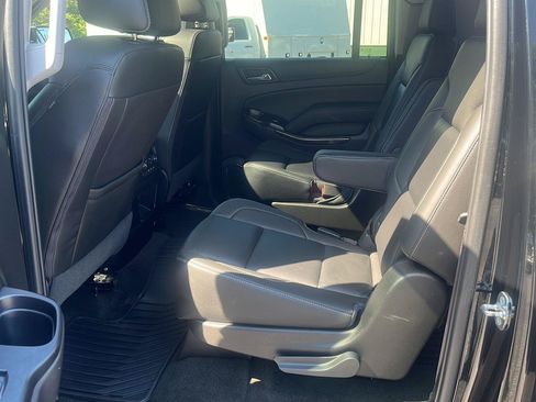 Used 2017 Chevrolet Suburban LT AWD/4WD image 36