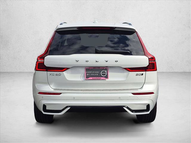 Certified 2026 Volvo XC60 B5 Plus w/ Climate Package PRO AWD/4WD image 7