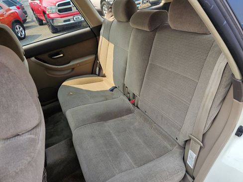 Used 2004 Subaru Outback H6 35th Anniversary Edition AWD/4WD image 17