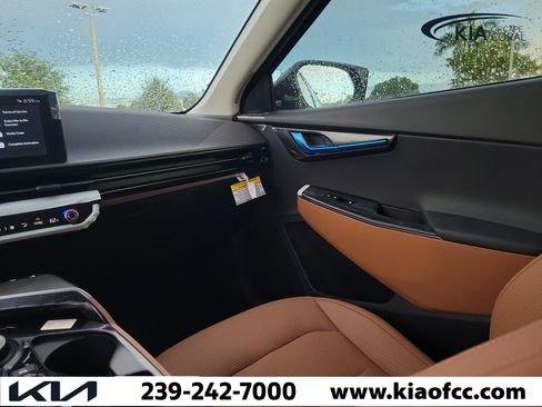 New 2026 Kia EV6 Wind RWD image 17